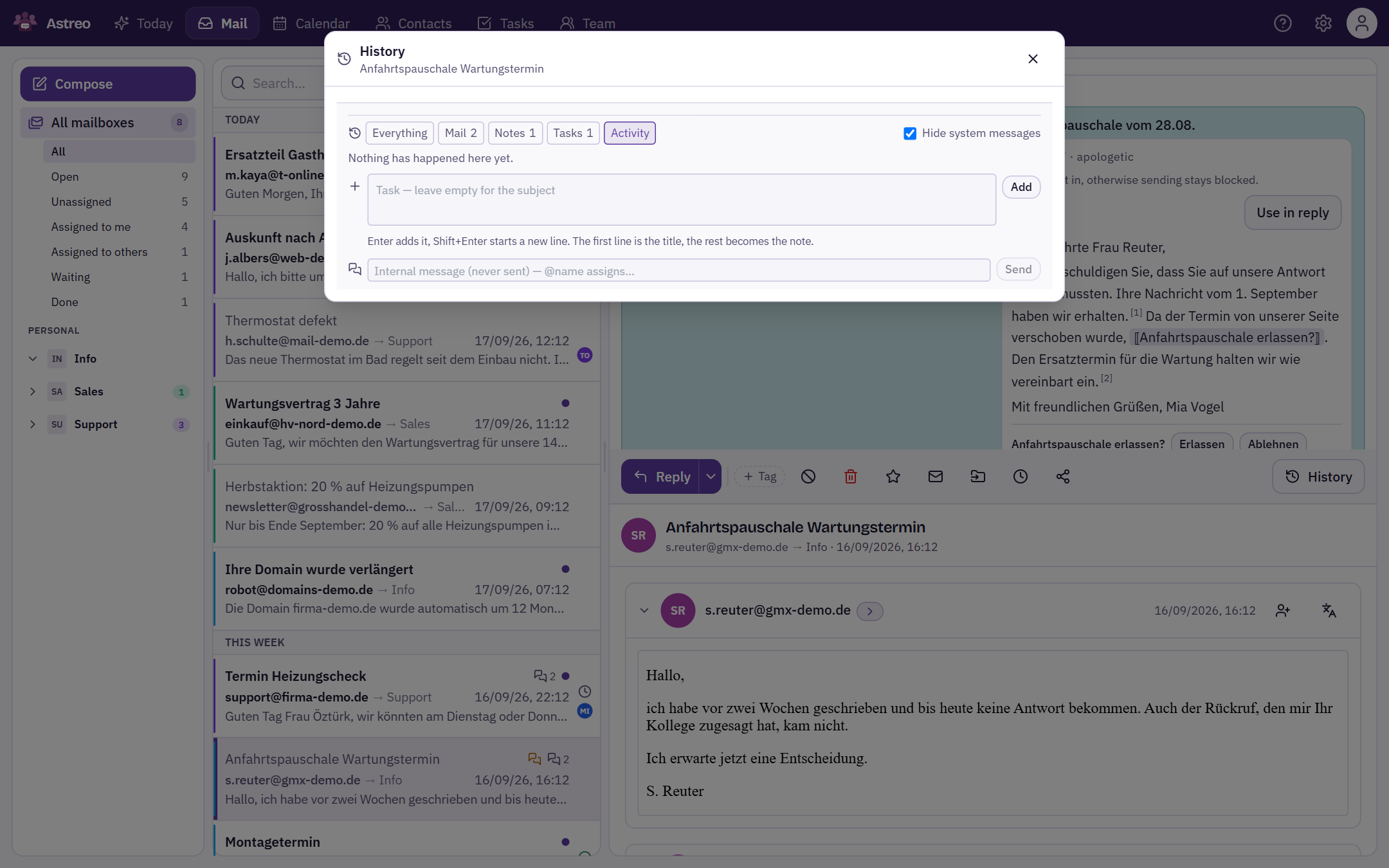 History window of a case with assignment, chat message, state change and the waiting times in between